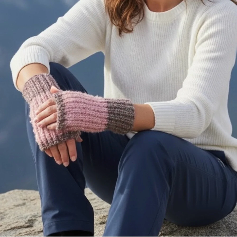 Gloves Fingerless Pink Rose Hand Crafted Knit Soft Cozy Boucle